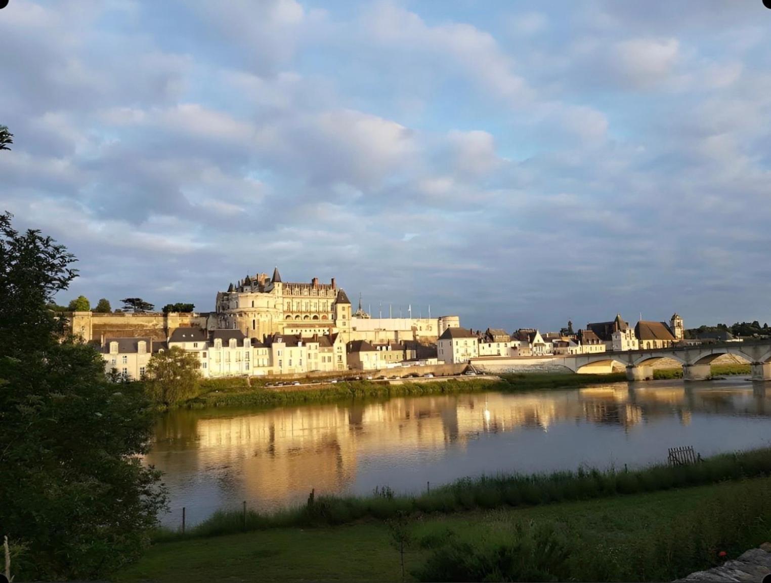 Aux Ecuries Du Signe Hotel Amboise Buitenkant foto
